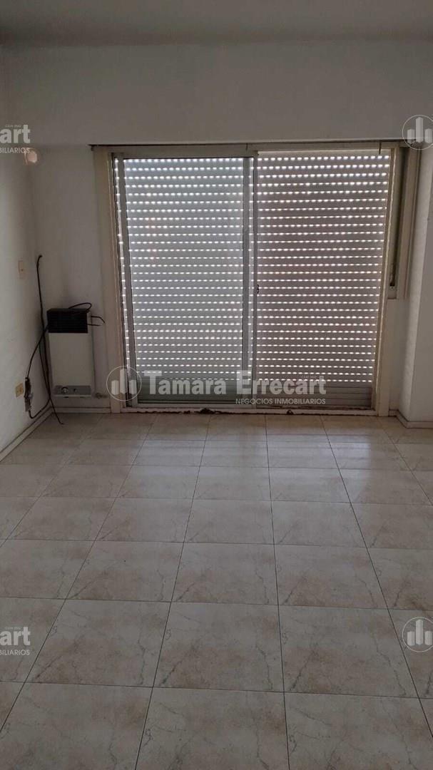Departamento en Venta en San Miguel, G. B. a. Zona Norte, Argentina 4