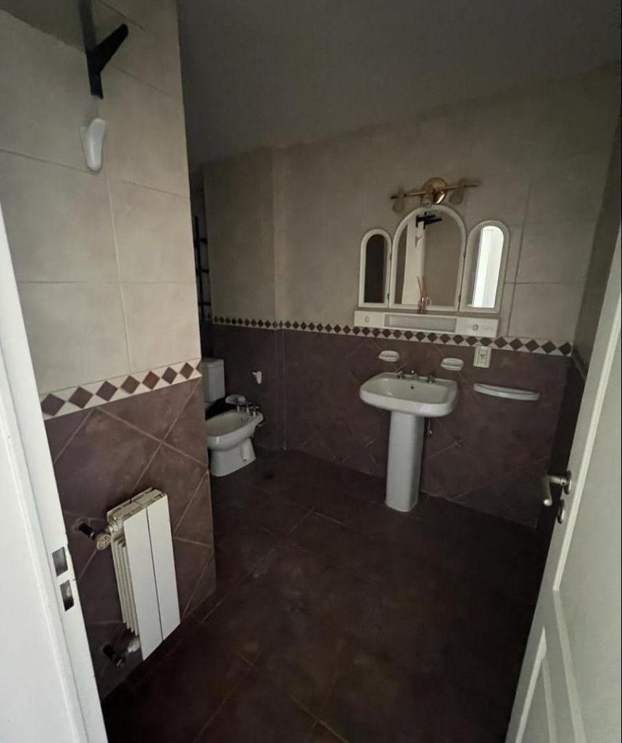 Foto de Departamento de 95 m² con 3 dormitorios en alquiler en Centro Este, imagen 5