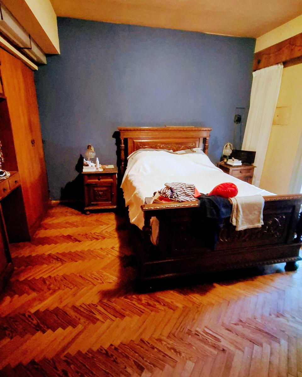 Excepcional Casa 3 Dorm. con Amplio Patio y Quincho Barrio Azcuenaga 2