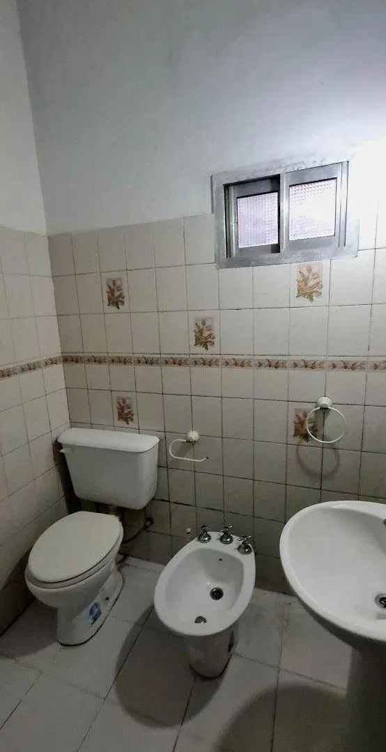 CASA CENTRICA EN LA CIUDAD SAN LORENZO 3