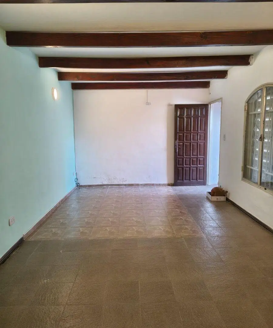 ALQUILER DUPLEX 2 DORM Y COCHERA Bº AYACUCHO. 5