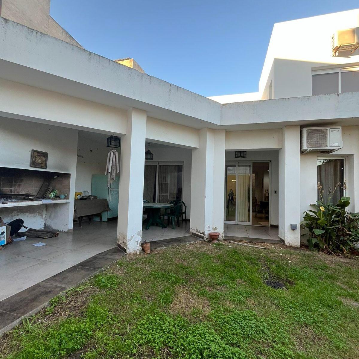 Hermosa Casa en Venta Sunchales 4