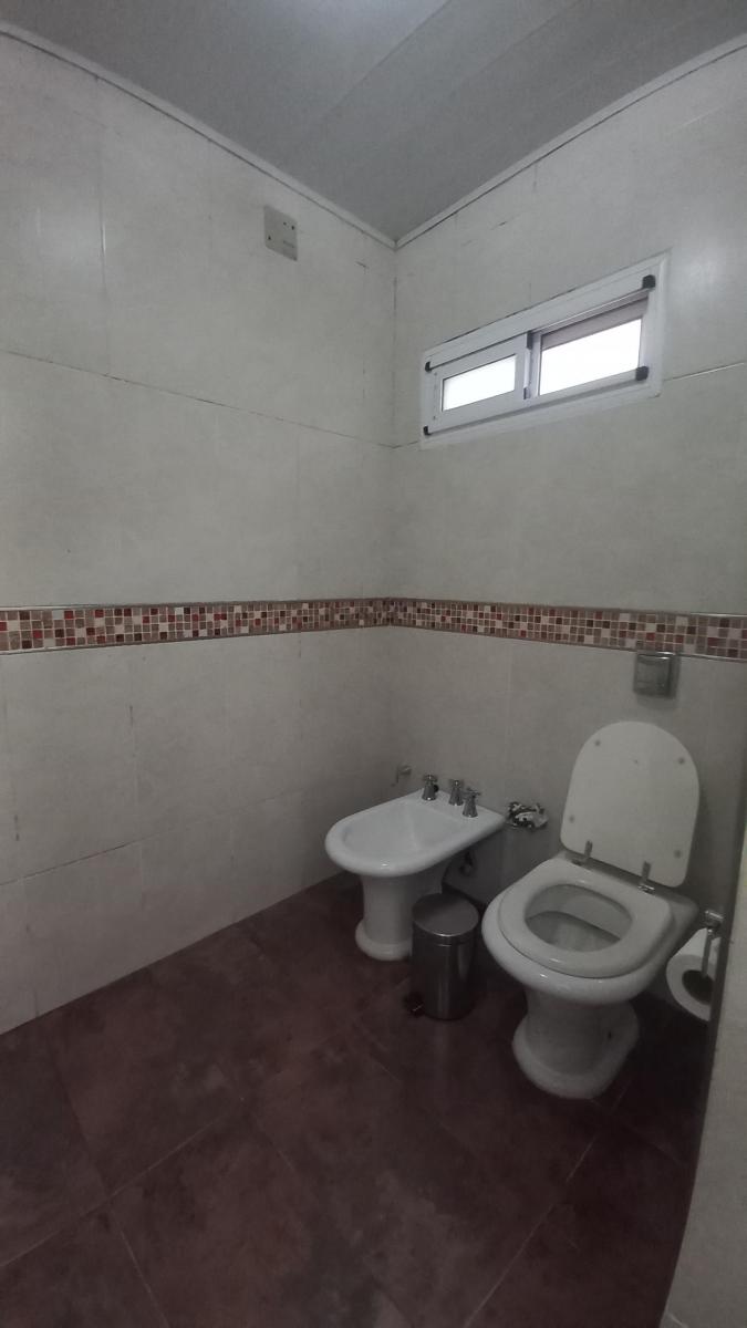 Hermosa Casa en Venta Juana Azurduy 570 4
