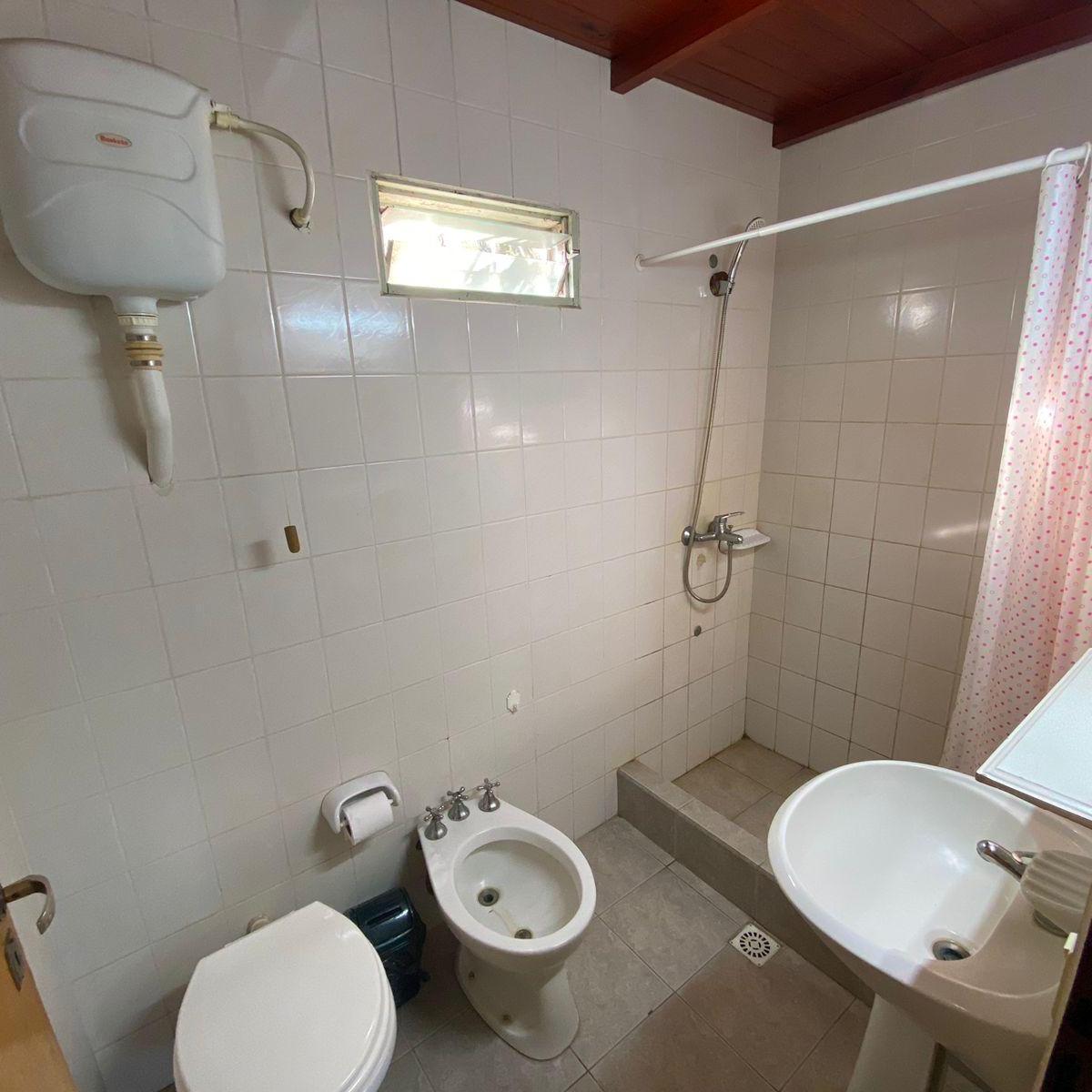 Foto de CASA EN VENTA EN CAYASTA, imagen 3
