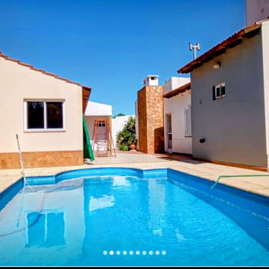 Amplia y Hermosa Casa en La Ciudad de Coronda 3
