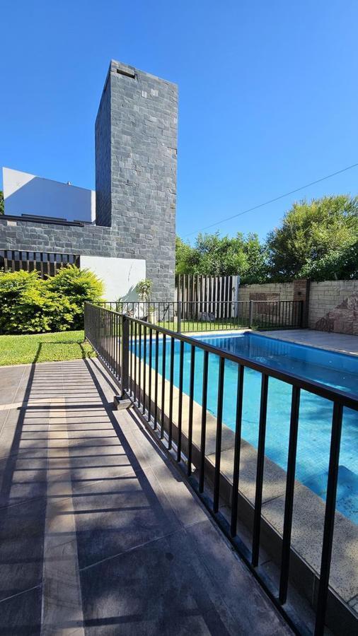 Casa en Country Ubajay 1