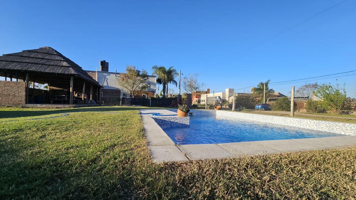 Casa de Fin de Semana en Arroyo Leyes 3