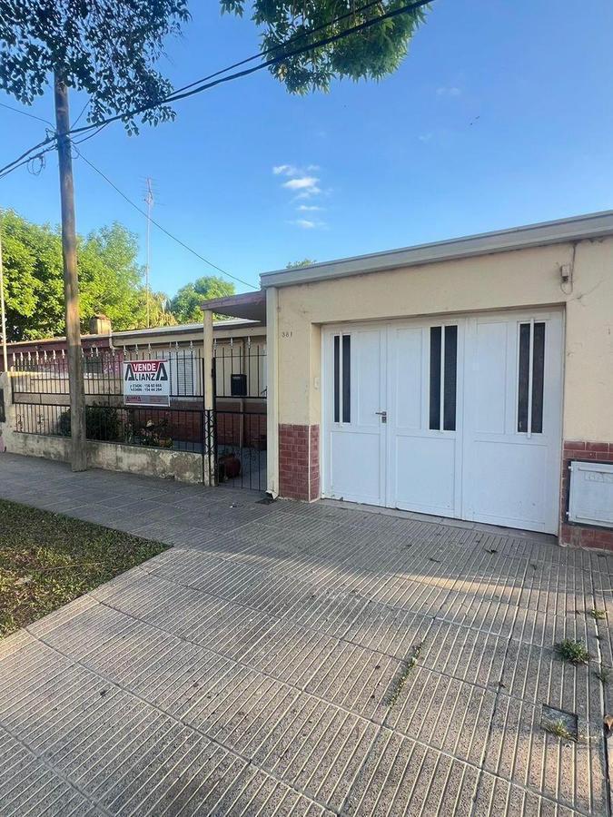 Casa en Barrio Este