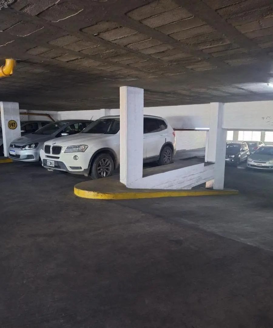 Cochera en San Jeronimo 2000!! apta para Auto o Camioneta 2