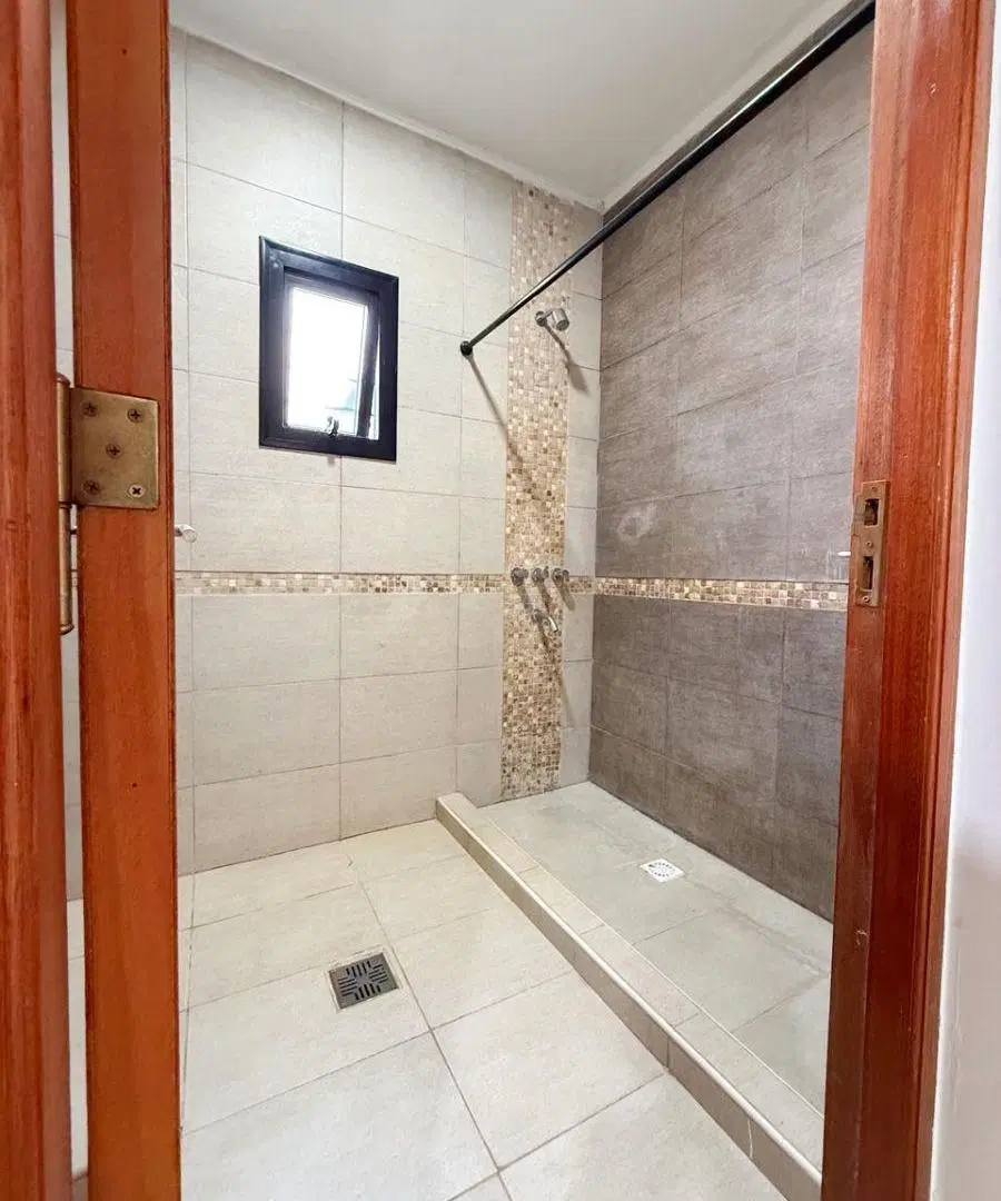 Se VENDE casa en Faro del Leyes 5