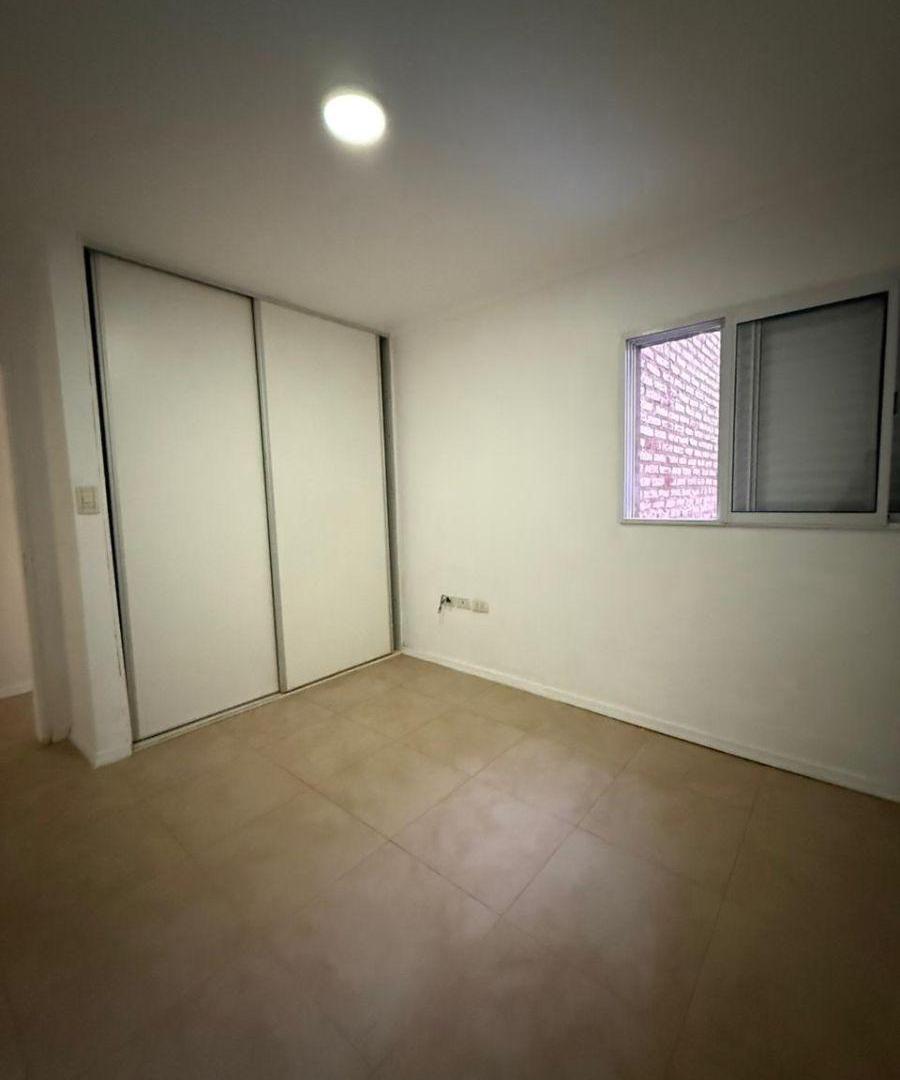 Foto de Alquiler Depto. C. Saavedra 3000 - 2 Dorm, Balcon, 2 Baños, imagen 3