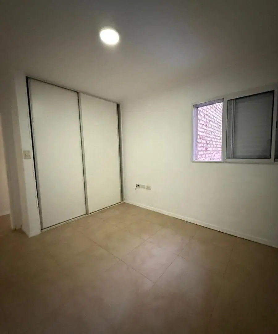 Alquiler Depto. C. Saavedra 3000 - 2 Dorm, Balcon, 2 Baños, Living-Comedor 3