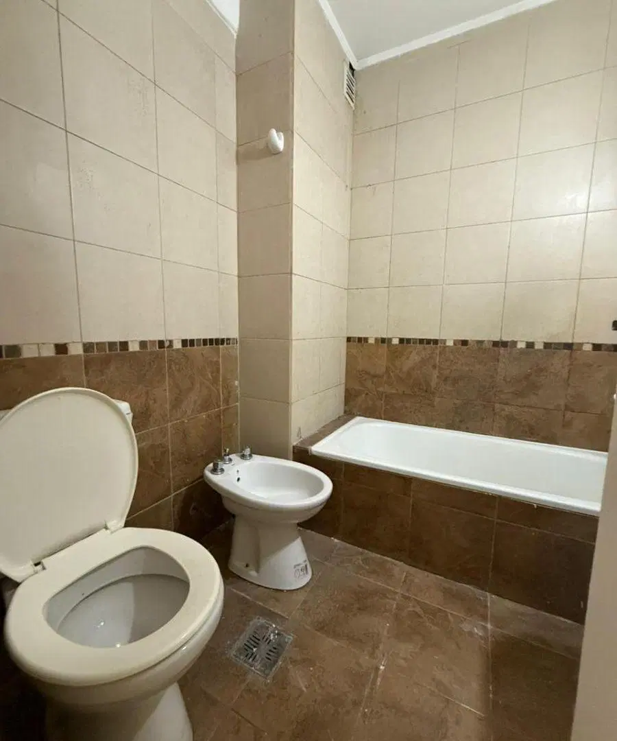 Alquiler Depto. C. Saavedra 3000 - 2 Dorm, Balcon, 2 Baños, Living-Comedor 5