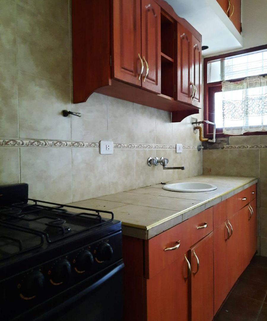 Foto de 1° Junta 2700 - 1 Dorm, Cochera, Cocina-Comedor, imagen 5