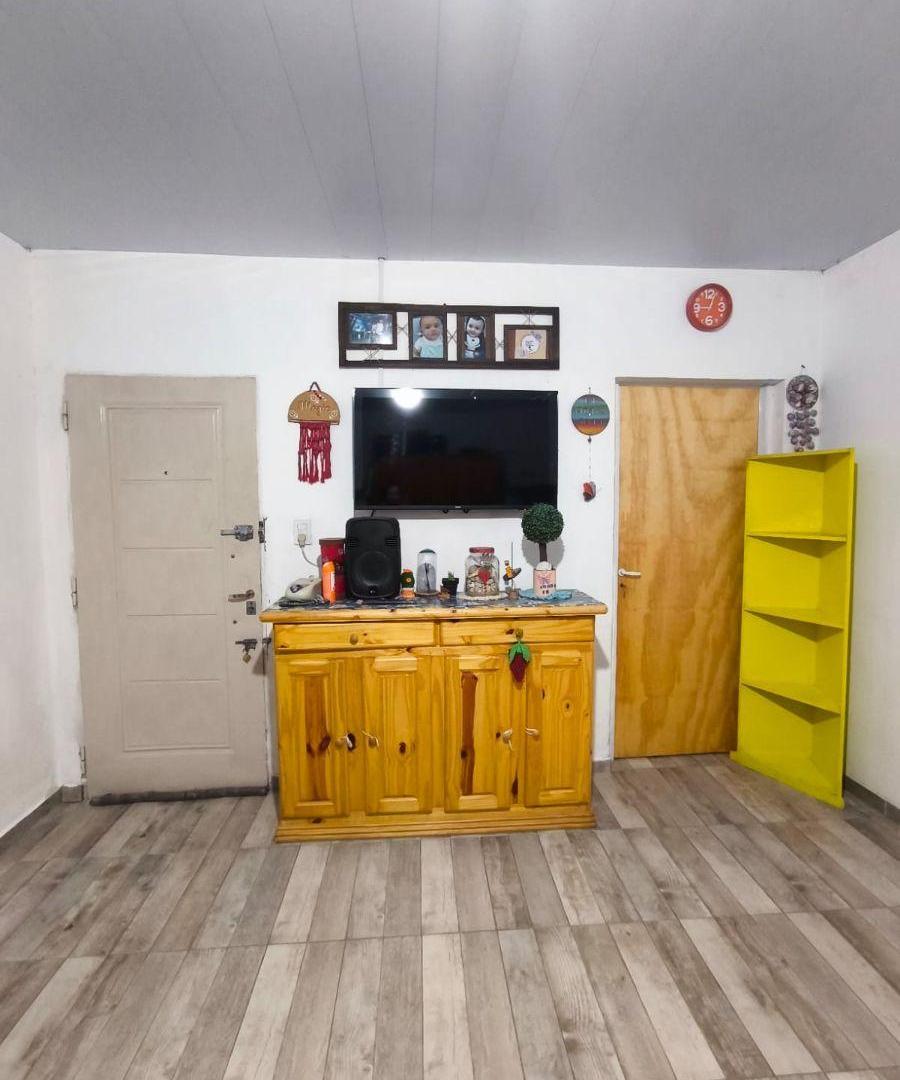 Foto de Buenos Aires 423 - 1 Dorm, 1 Baño, Patio amplio (231m2 Tot.), imagen 4