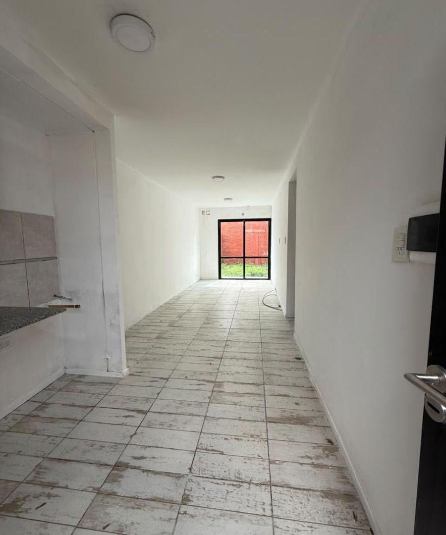 Foto de Depto | Lisandro de la Torre 3900 - 2 Dorm, 1 Baño, Patio (42m2), imagen 1