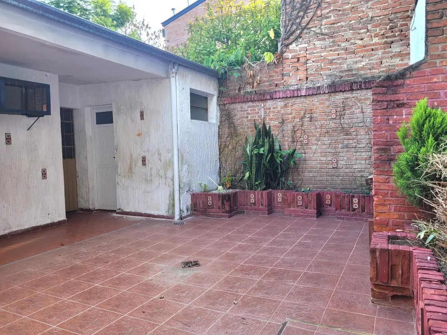 Mariano Comas 3300 3