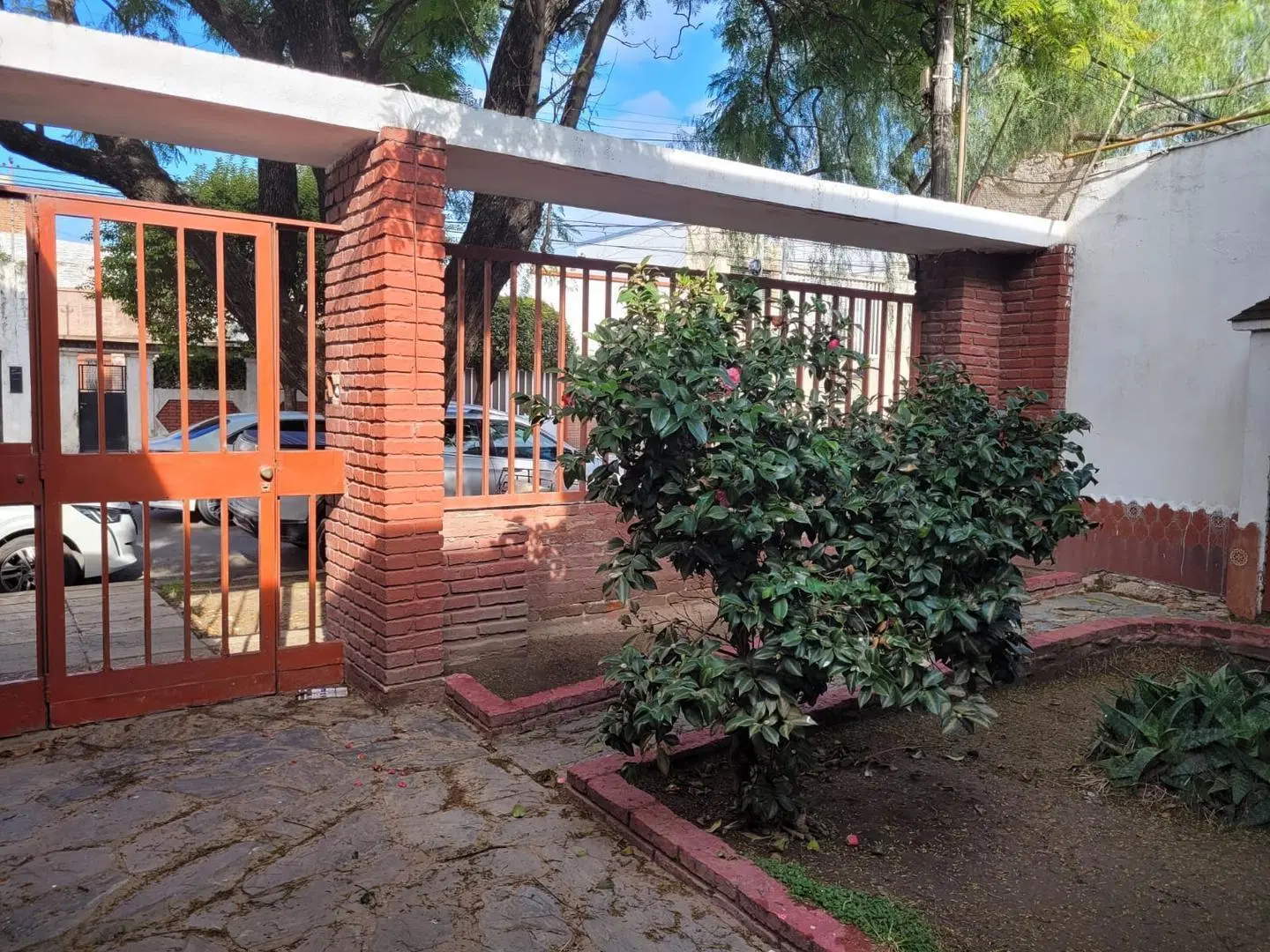 Mariano Comas 3300 2