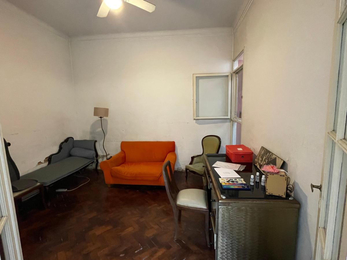 Venta Casa 8 Ambientes Jardín Piscina Villa Crespo a 1 C de Av Cordoba 4
