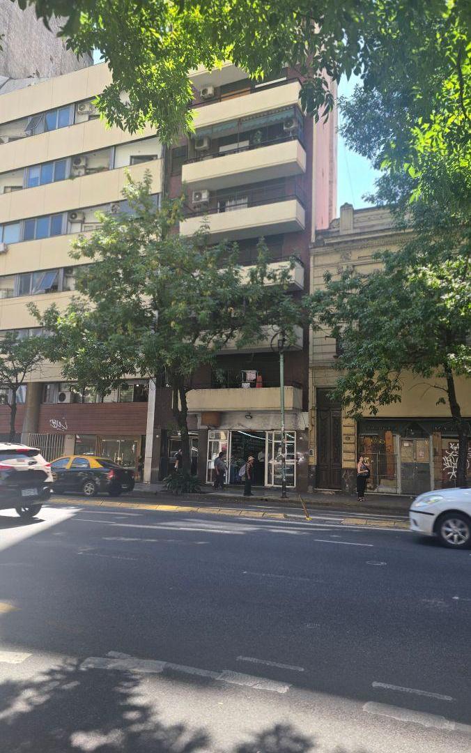 Venta Recoleta 2 Ambientes Apto Profesional Subte Líneas "D" "H" y "B"