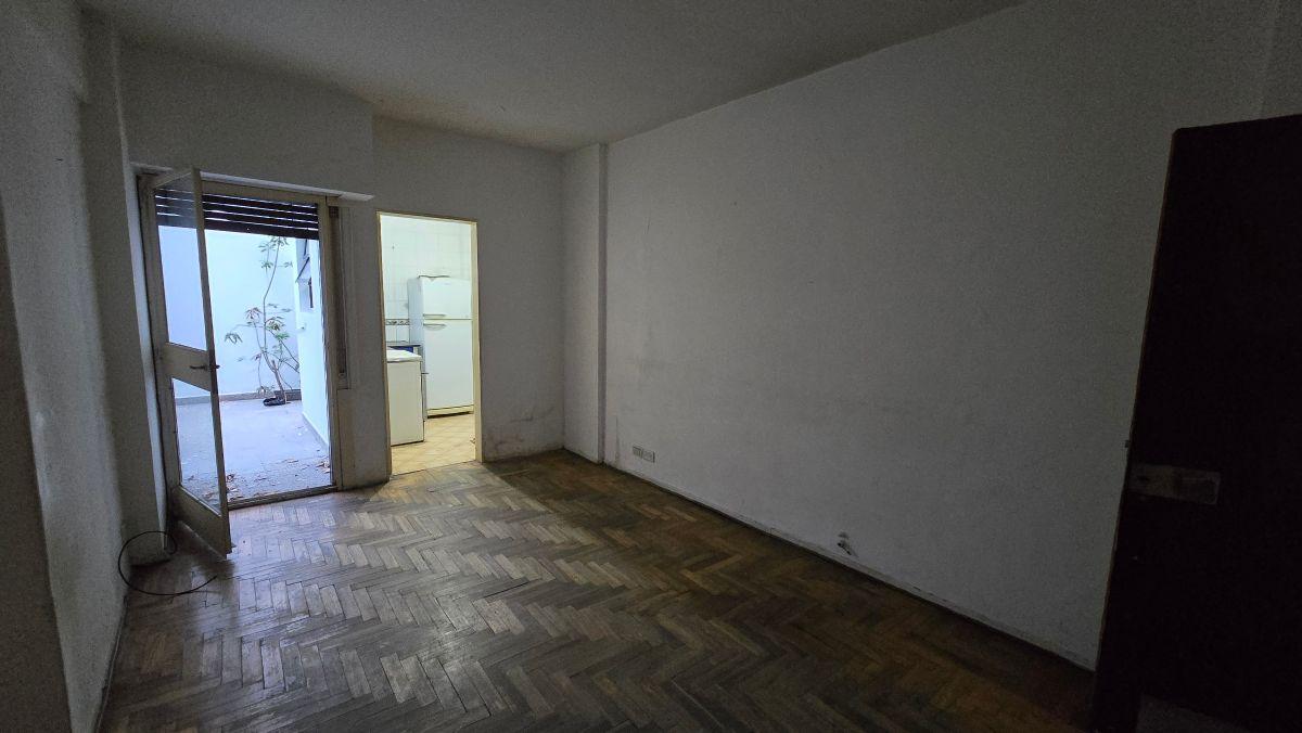 Foto de VENTA 3 AMBIENTES PB CON PATIO CABALLITO, imagen 2
