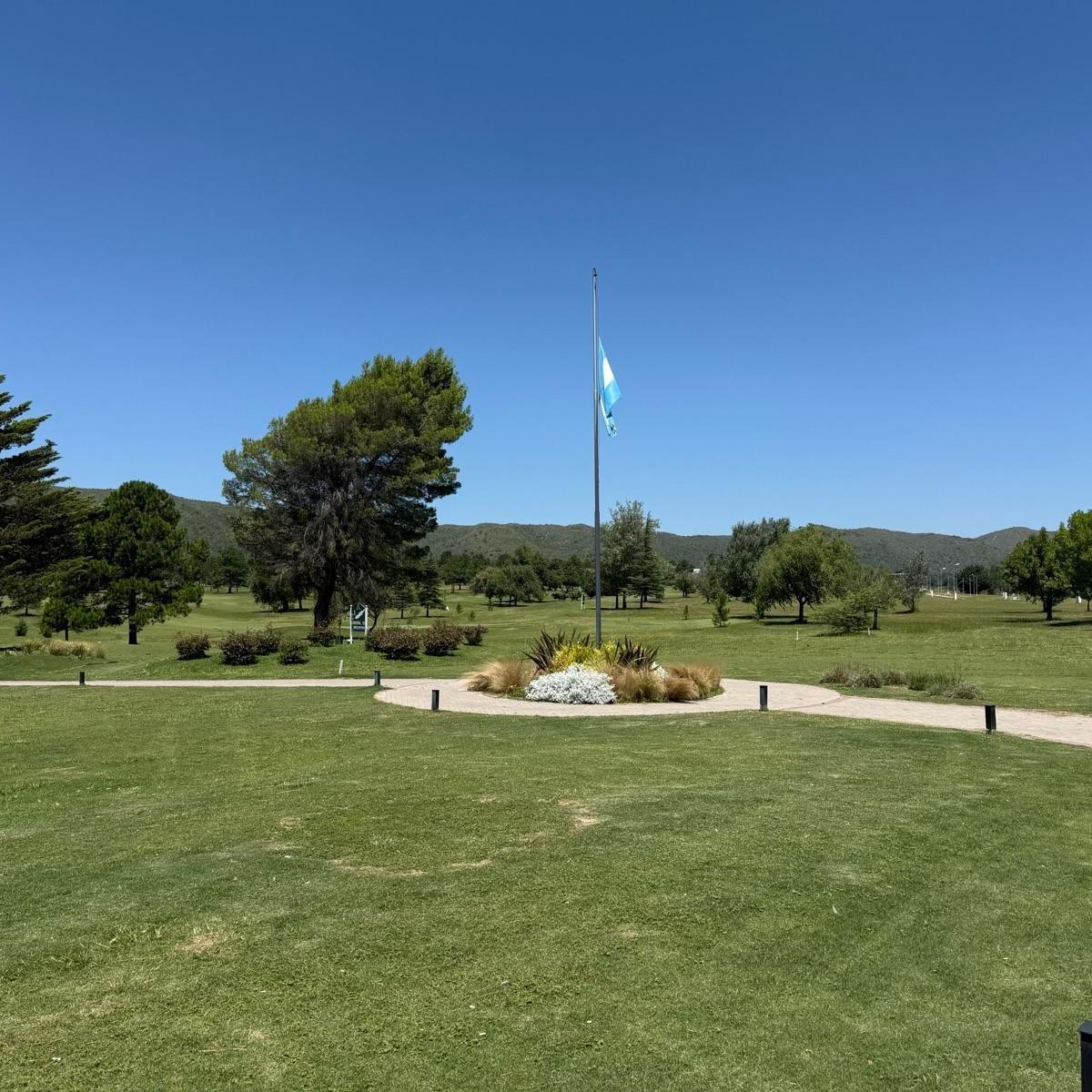 Carlos Paz Golf Country Club - Gran y Exclusivo Lote en Altura con Vista Al Golf - 1era Etapa 3
