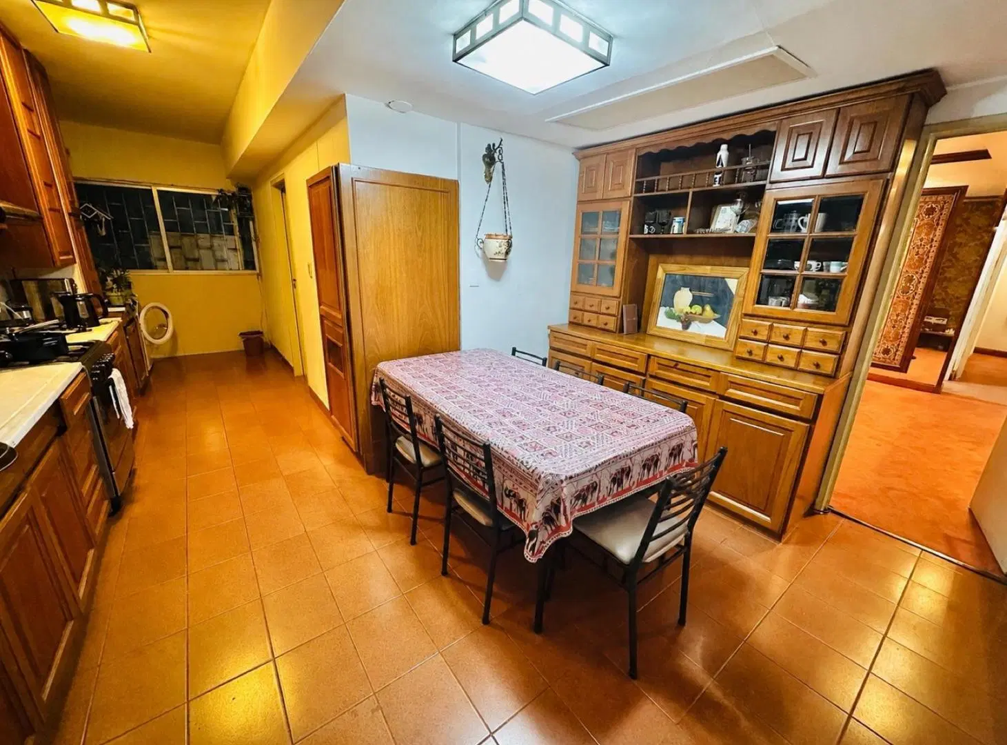 Departamento en VENTA en el  CENTRO -MUY AMPLIO -  EXCELENTE UBICACION -, 3 DOR, escritura! 4