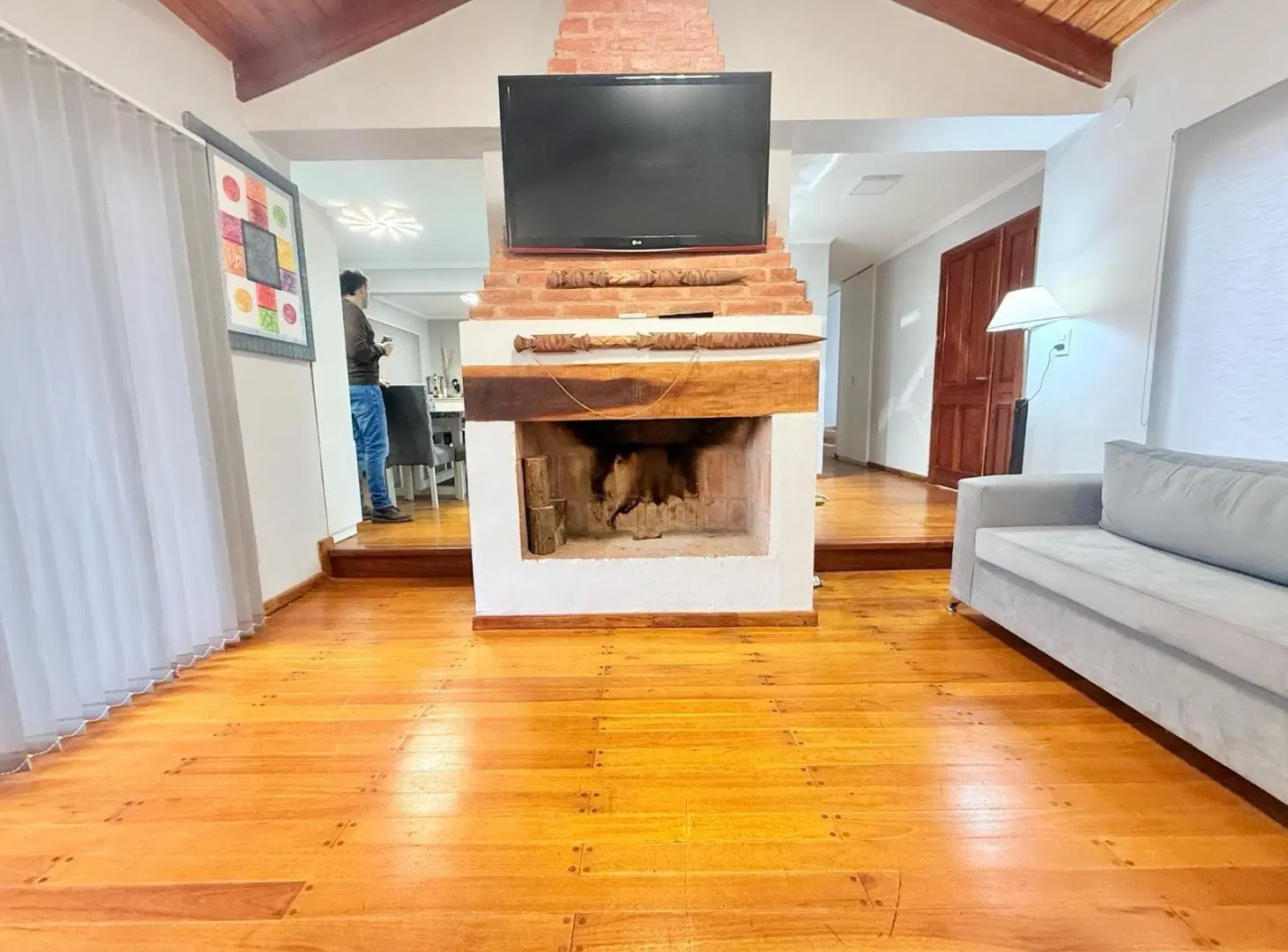 Casa en venta en Los Cielos - 5 dormitorios en suite -Impecable 2