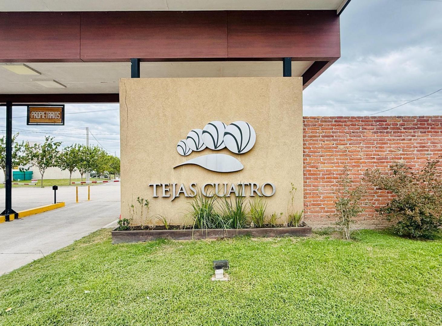 Foto de Tejas 4 - Terreno en venta - 520 m2 - Posesión inmediata!, imagen 1