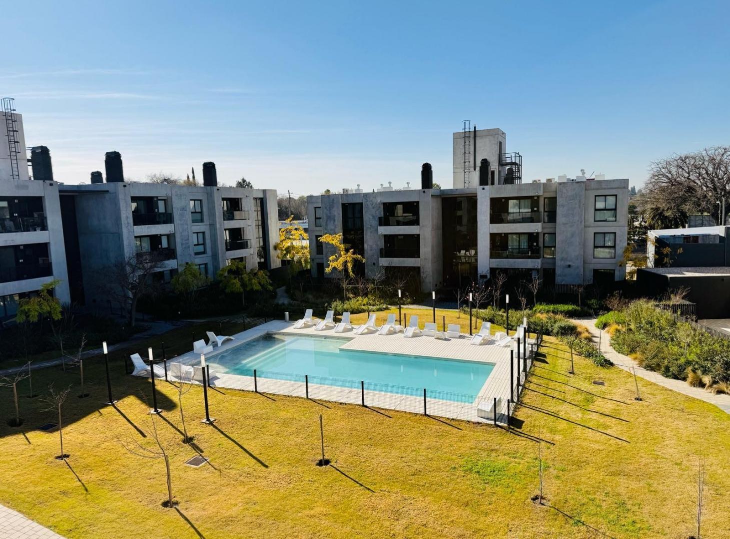 Foto de Departamento en venta en Arguello - 3 dormitorios - Balcon - Amenities, imagen 3