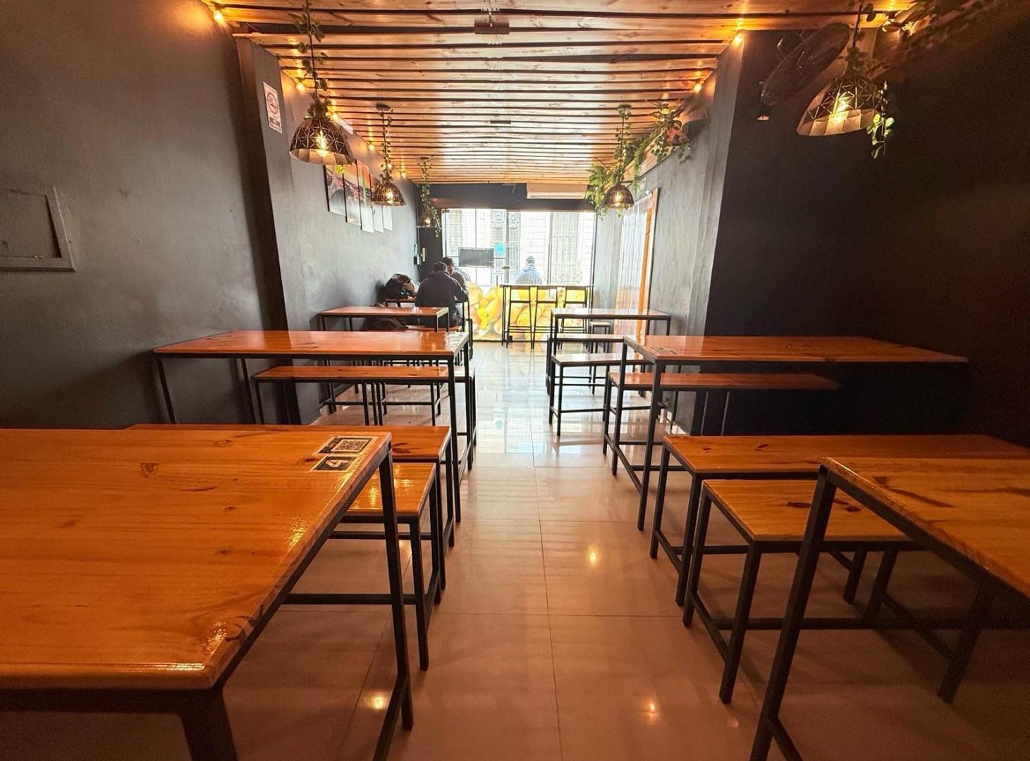 Foto de LOCAL EN VENTA EN PLENO CENTRO - ESCRITURA - EXC UBICACIÓN, imagen 2