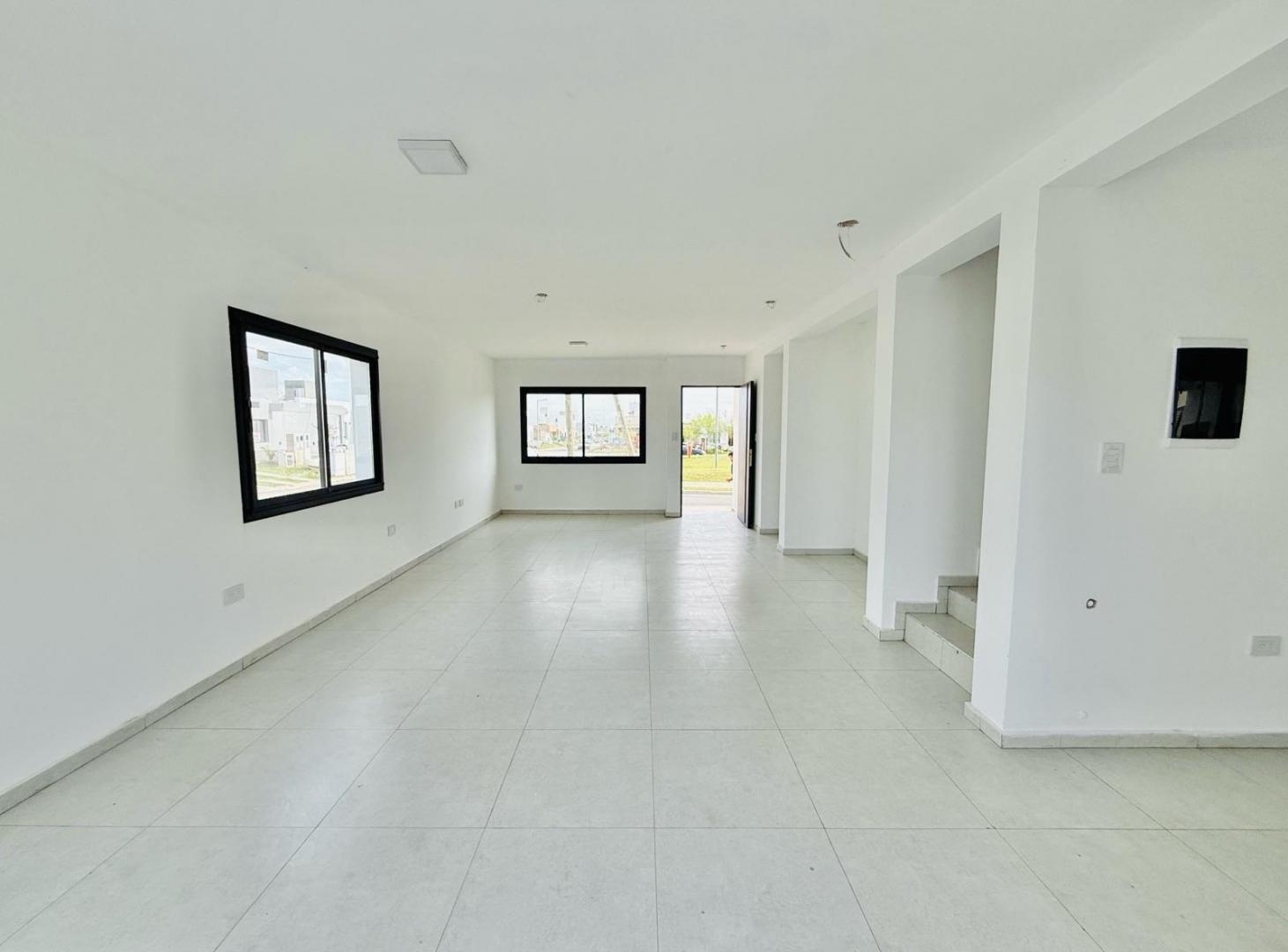 Foto de CASA EN VENTA EN DOCTA MALAGUEÑO - 3 dormitorios -Exc Calidad, imagen 4