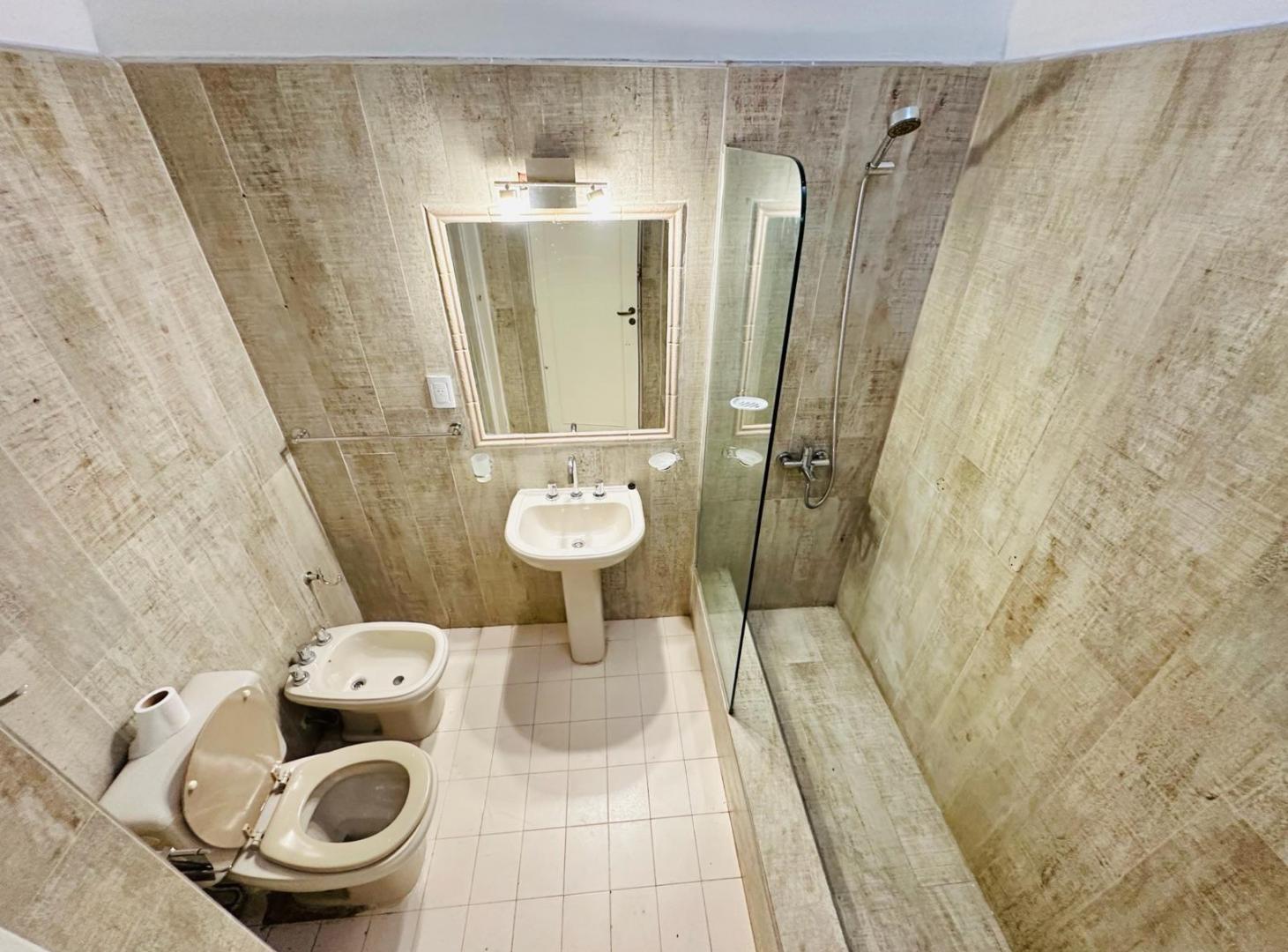 Foto de CASA EN VENTA EN URCA! - 3 Dormitorios - Pileta - Escritura, imagen 5