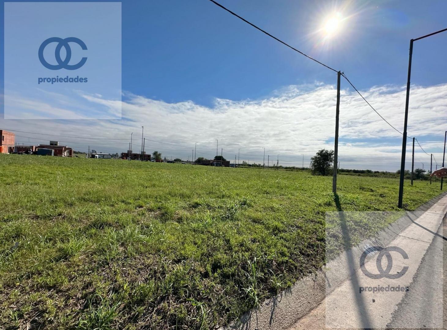 Foto de Terreno en venta Docta Central, Apto Duplex, 250 m2, imagen 2