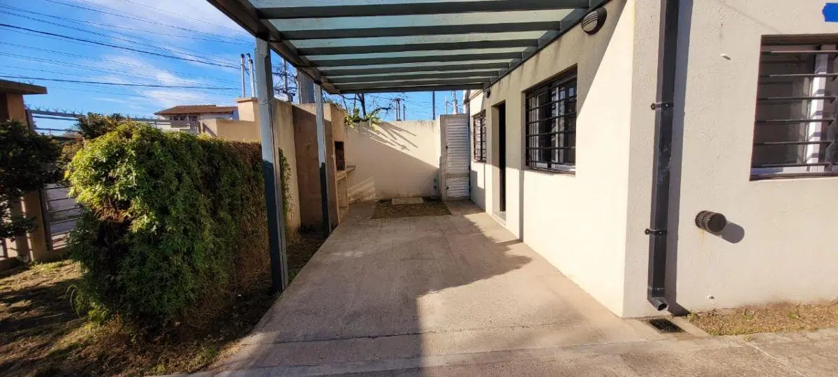 EXCELENTE DUPLEX EN COMPLEJO ADROGUE. 5