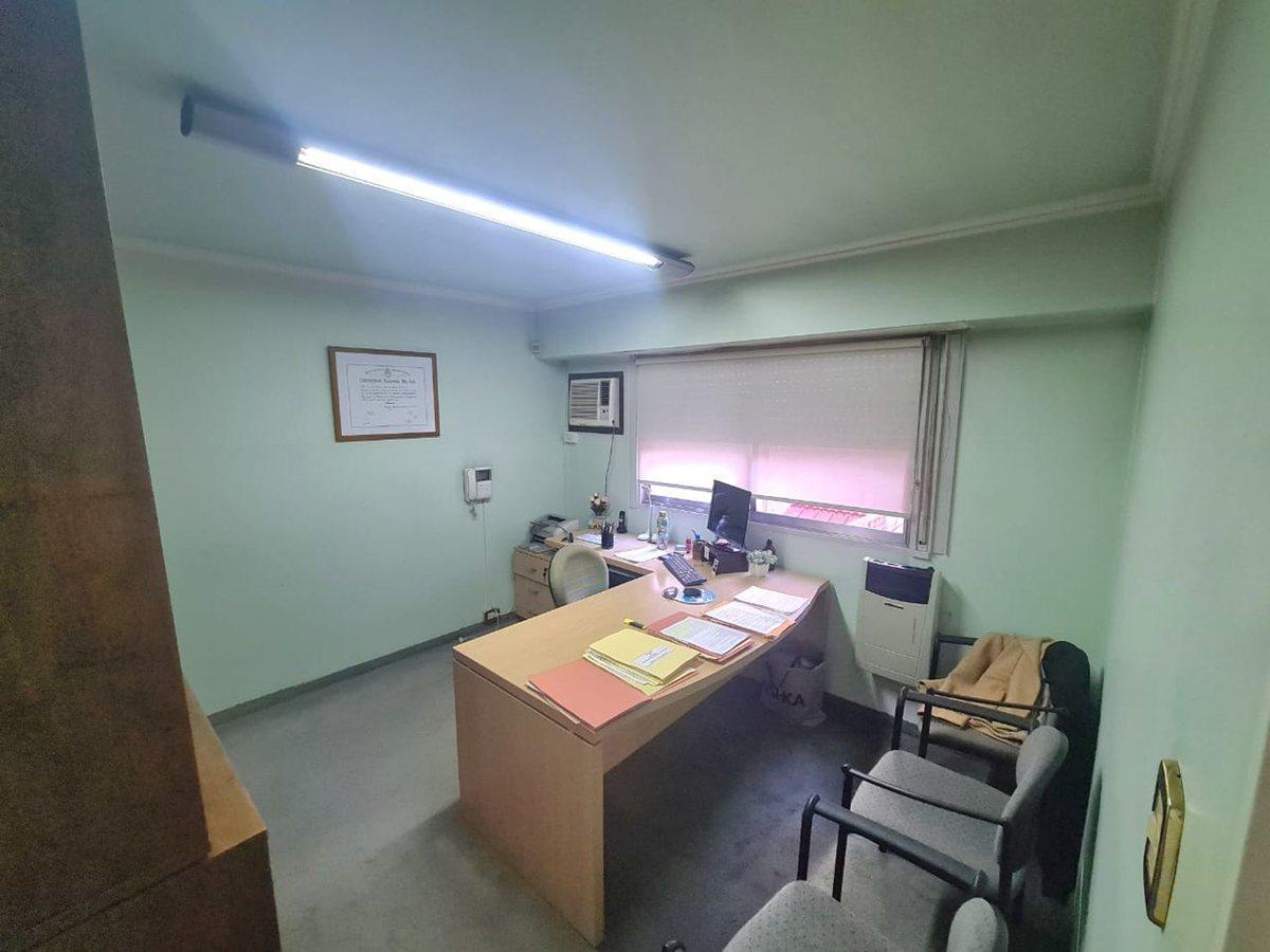 Casa Amplia y Céntrica 2