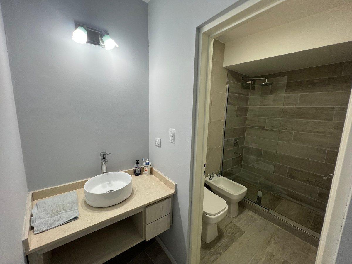 Venta Semi Piso Edificio Alfar Monte del Este 3