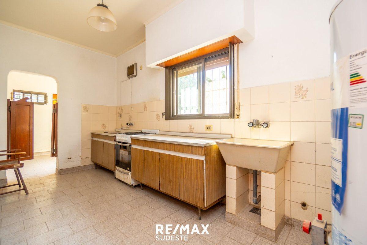 Venta Casa 4 Ambientes Barrio Universitario 4