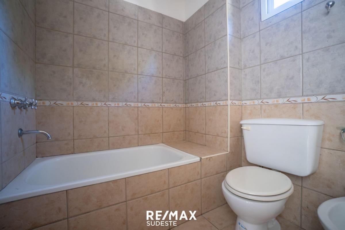 Venta Duplex en Universitario Bajamos Valor! 3