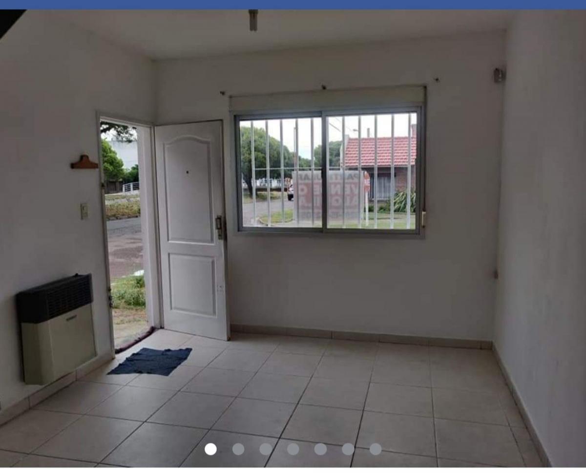 Venta Duplex en Universitario Bajamos Valor! 4
