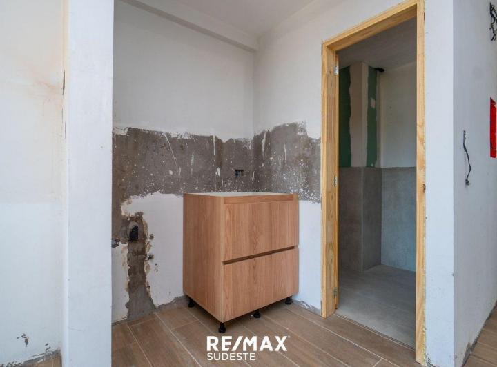 VENTA DEPTO 3 AMB COCHERA CENTRO MONTE HERMOSO 2