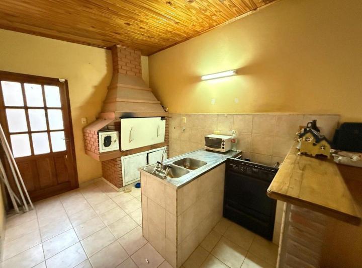 VENTA DE IMPORTANTE PROPIEDAD MACROCENTRO 5