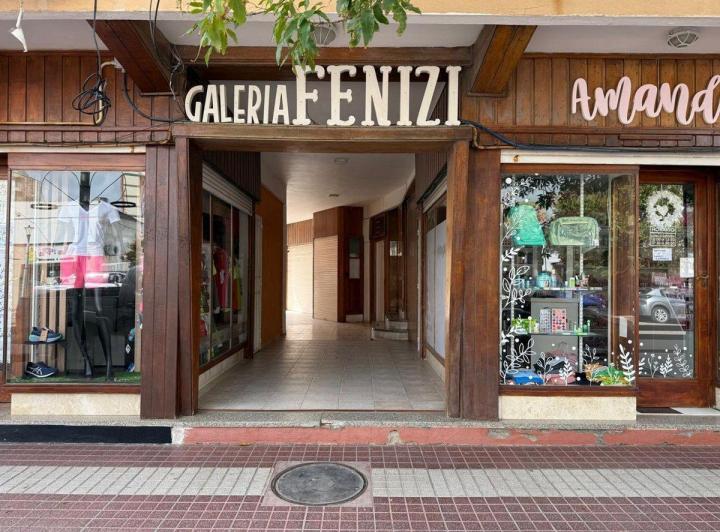 Venta dpto 2 dormitorios en pleno centro de MH 2