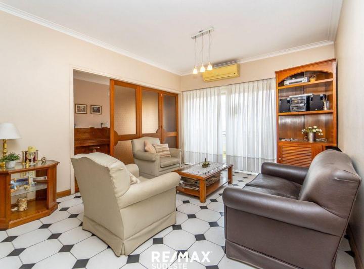 VENTA GRAN DEPARTAMENTO CENTRO DE BAHIA BLANCA 3