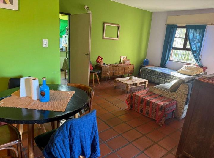 Casa modesta en plena Av San Martin 2