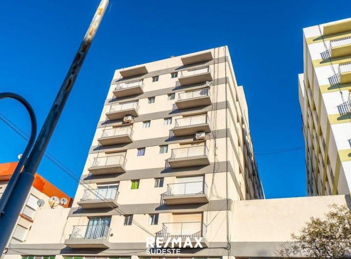 VENTA DEPTO 3 AMBIENTES MONTE HERMOSO CENTRO 4