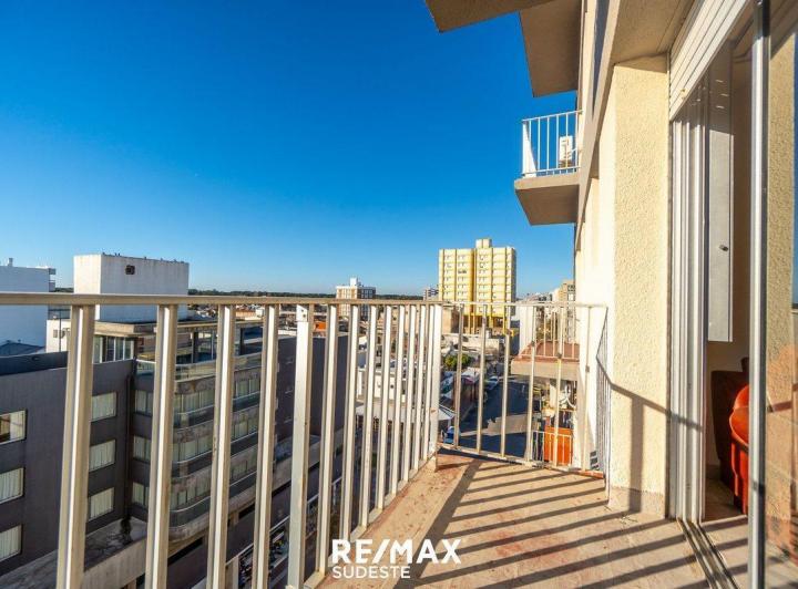 VENTA DEPTO 3 AMBIENTES MONTE HERMOSO CENTRO 3