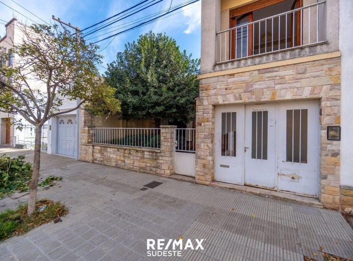 VENTA CASA 4 AMBIENTES UNIVERSITARIO APTO CRÉDITO 3