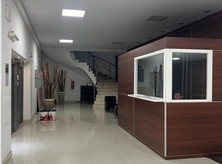ALQUILER PISO de 700m2   ZONA CENTRO 1