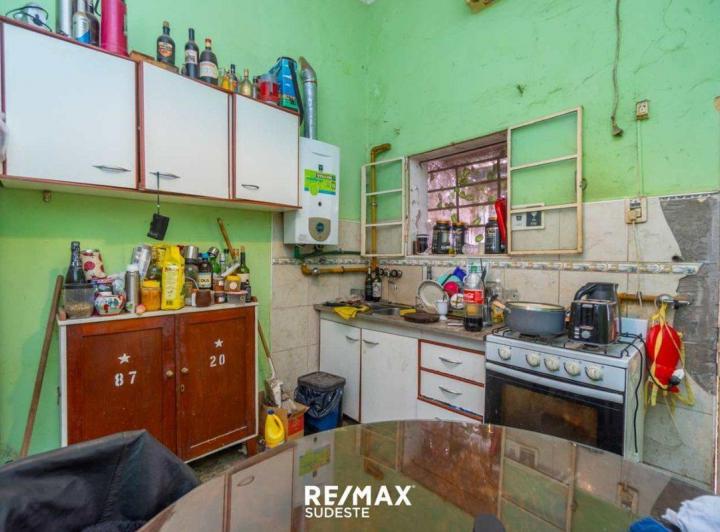 VENTA CASA DOS DORMITORIOS CON GARAGE Y PATIO 4